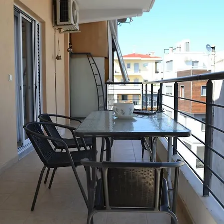 Rock & Roll 1 - Modern Apartment In Trikala Exterior photo